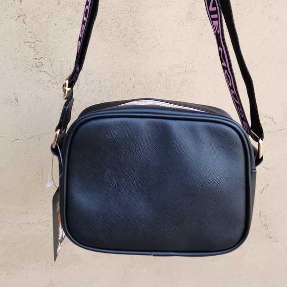 Disney's Minnie Mouse Crossbody Bag - Picture 7 of 11